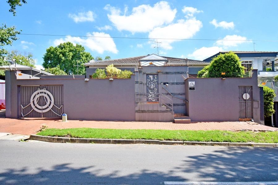 4 Bedroom Property for Sale in Norwood Gauteng