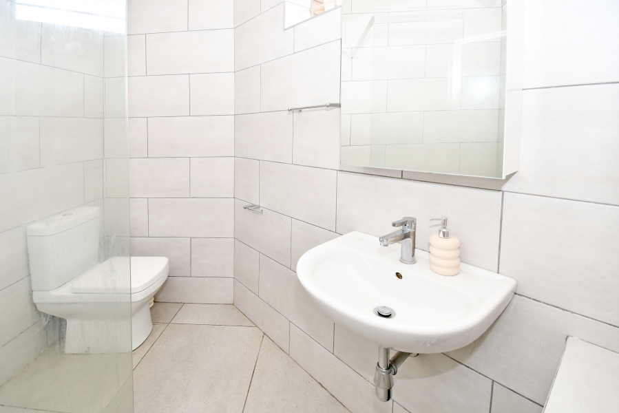 1 Bedroom Property for Sale in Norwood Gauteng