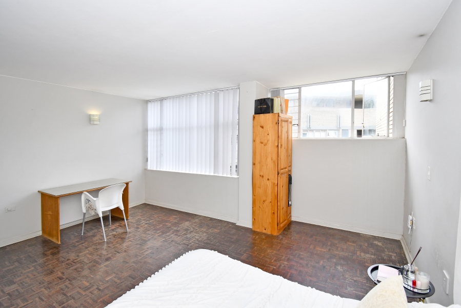 1 Bedroom Property for Sale in Norwood Gauteng