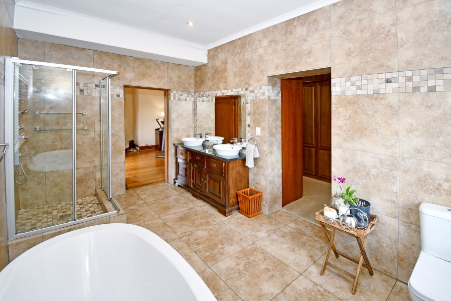 4 Bedroom Property for Sale in Houghton Estate Gauteng