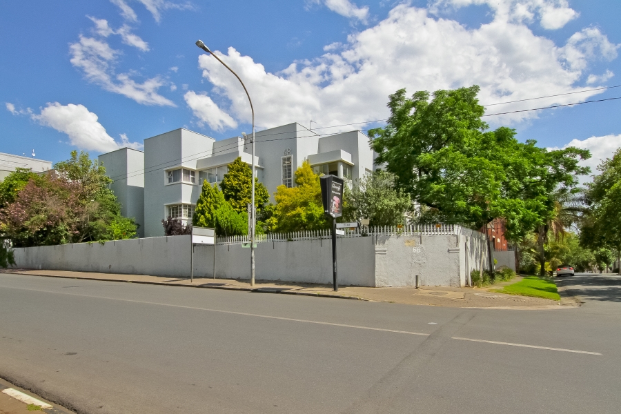 2 Bedroom Property for Sale in Parktown North Gauteng