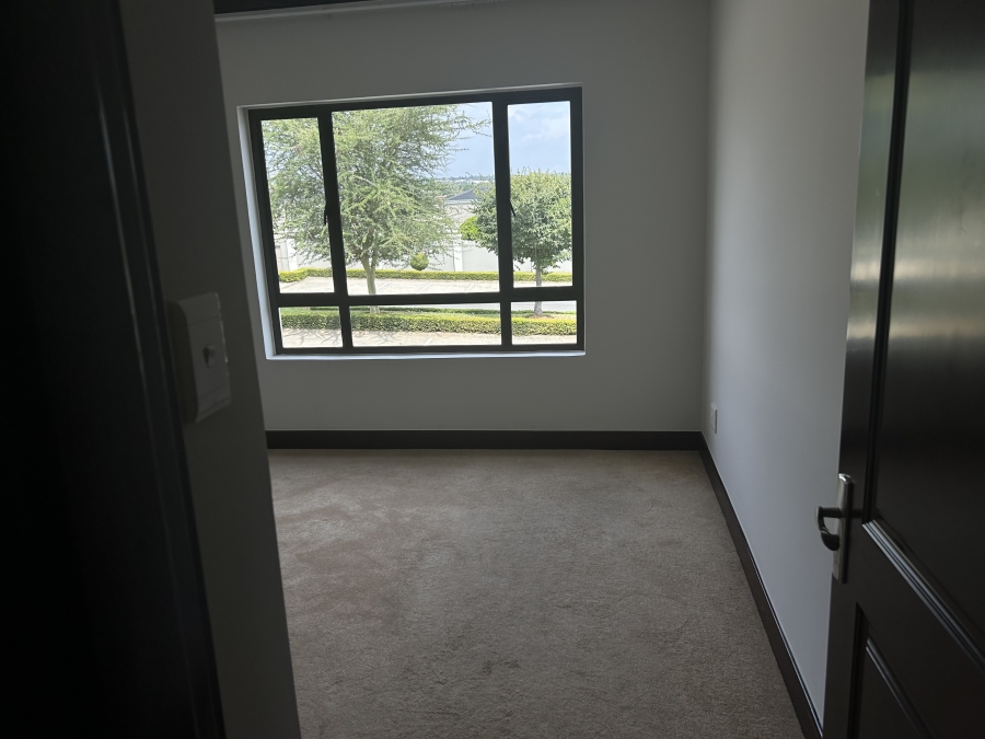 To Let 3 Bedroom Property for Rent in Craigavon Gauteng