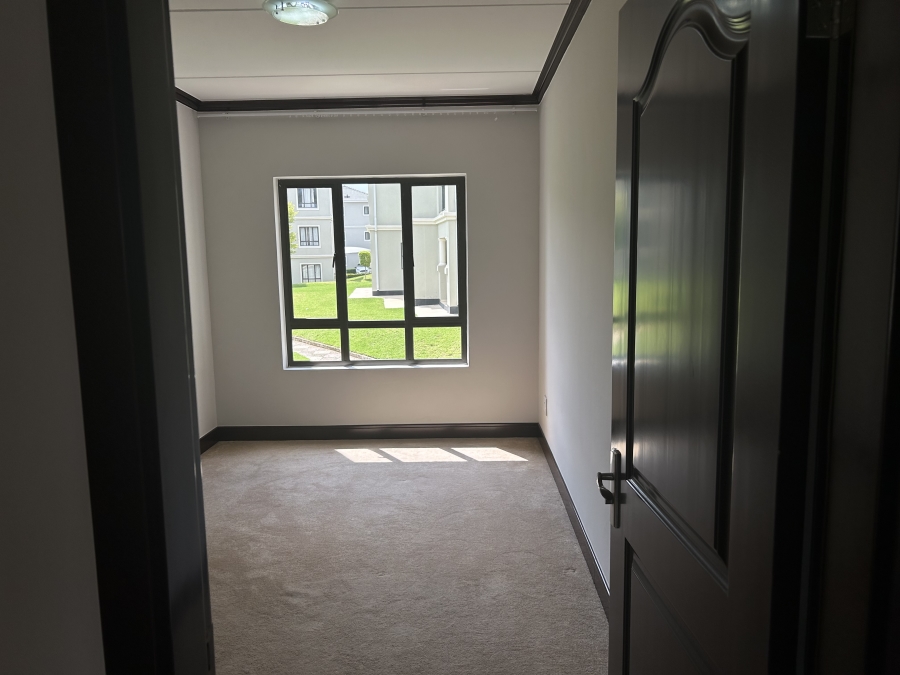 To Let 3 Bedroom Property for Rent in Craigavon Gauteng