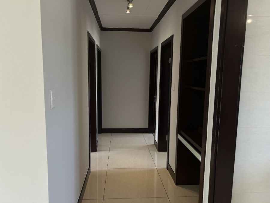 To Let 3 Bedroom Property for Rent in Craigavon Gauteng