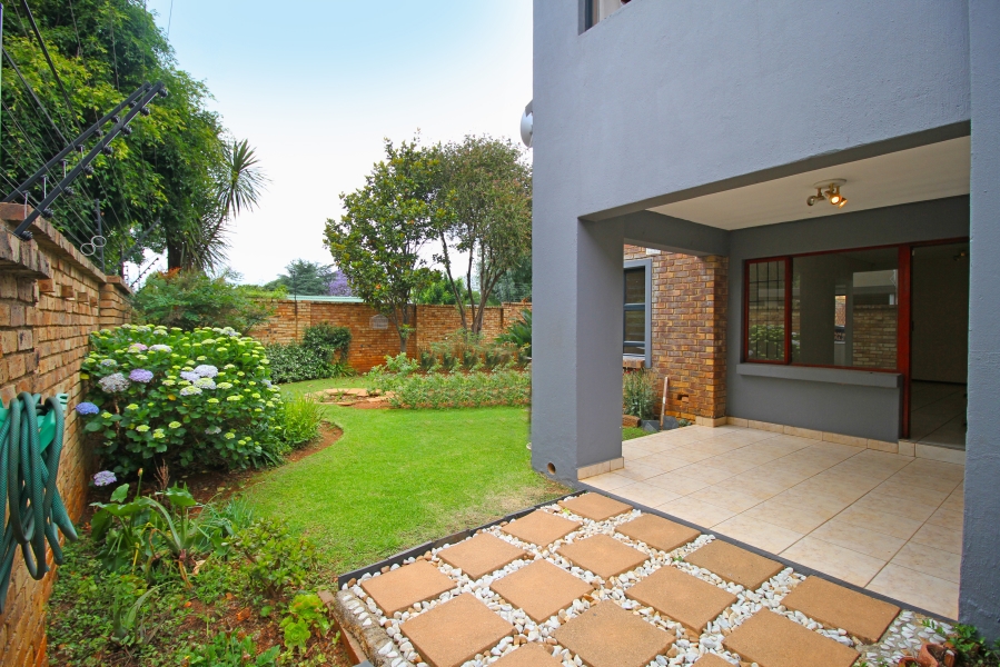 2 Bedroom Property for Sale in Fairland Gauteng