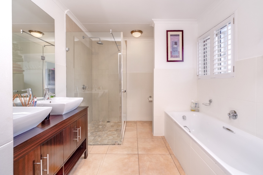 3 Bedroom Property for Sale in Maroeladal Gauteng