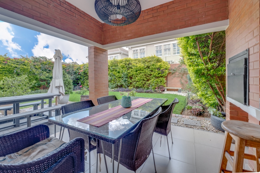 3 Bedroom Property for Sale in Maroeladal Gauteng