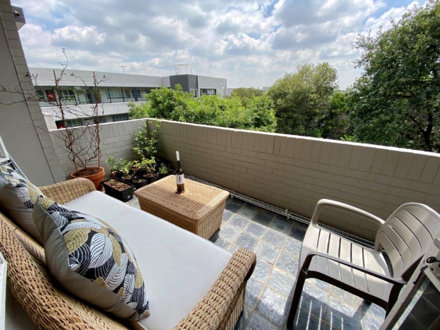 To Let 1 Bedroom Property for Rent in Melrose Gauteng