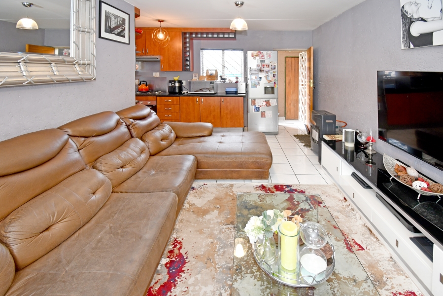 2 Bedroom Property for Sale in Bramley View Gauteng