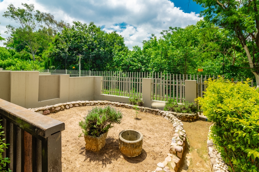 To Let 2 Bedroom Property for Rent in Paulshof Gauteng