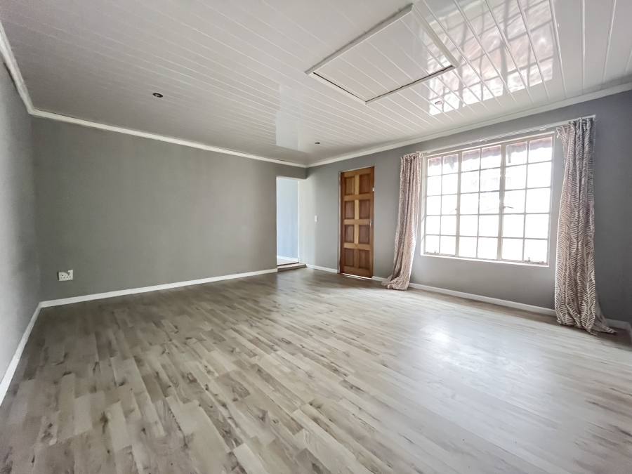 To Let 3 Bedroom Property for Rent in Bloubosrand Gauteng