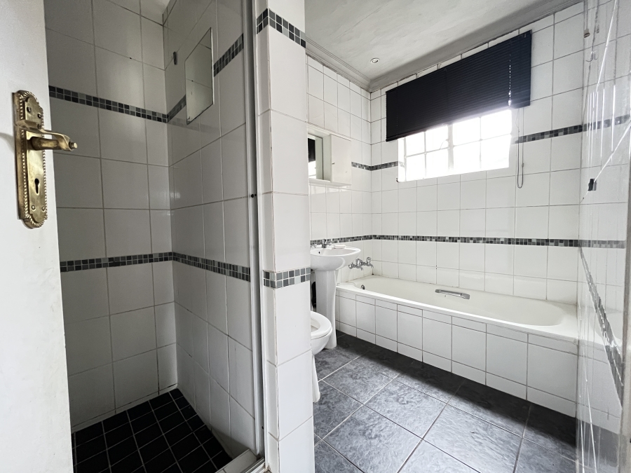 To Let 3 Bedroom Property for Rent in Bloubosrand Gauteng