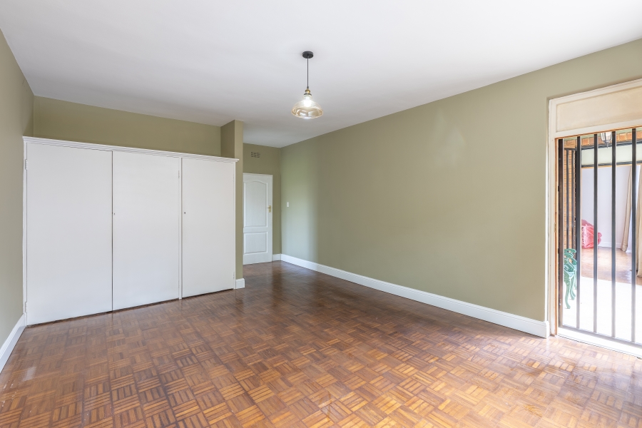 3 Bedroom Property for Sale in Birdhaven Gauteng