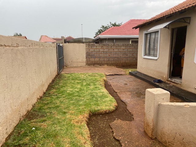 2 Bedroom Property for Sale in Vosloorus Ext 25 Gauteng