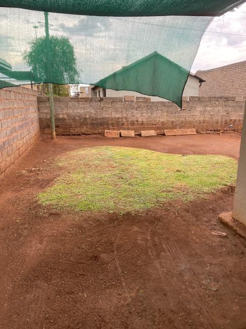 2 Bedroom Property for Sale in Vosloorus Ext 25 Gauteng