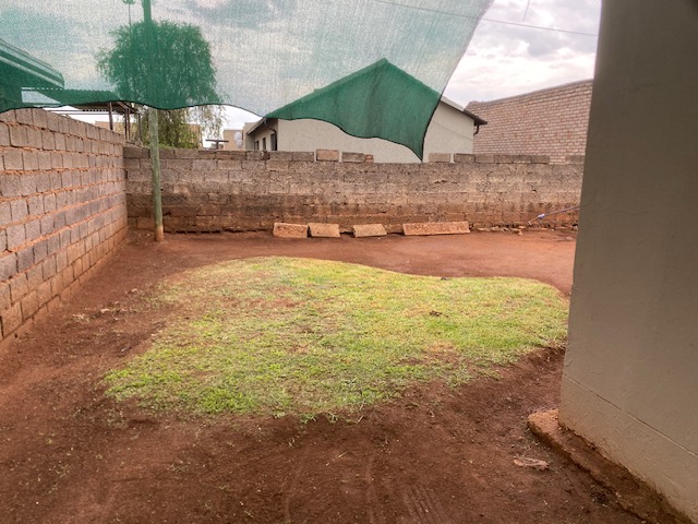 2 Bedroom Property for Sale in Vosloorus Ext 25 Gauteng