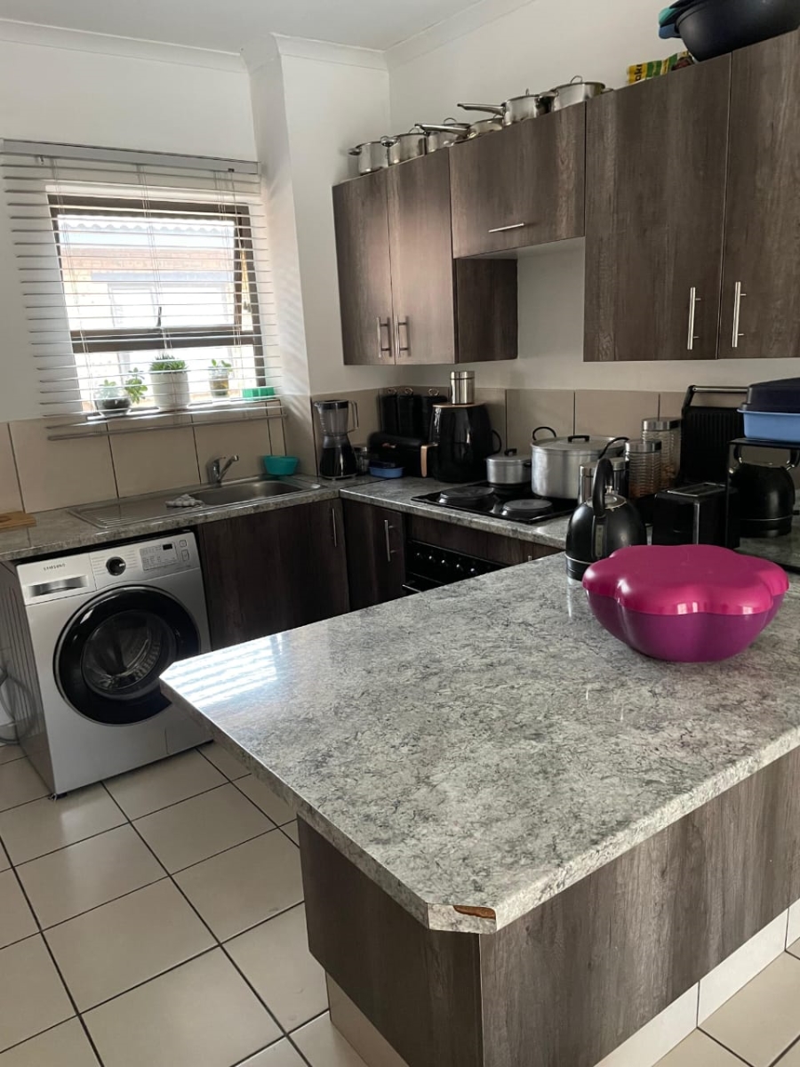 2 Bedroom Property for Sale in Witfield Gauteng