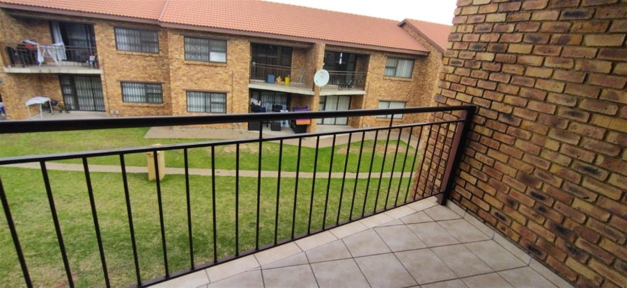 2 Bedroom Property for Sale in Witfield Gauteng