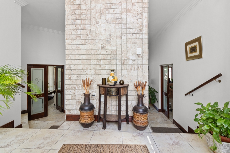 5 Bedroom Property for Sale in Bryanston Gauteng