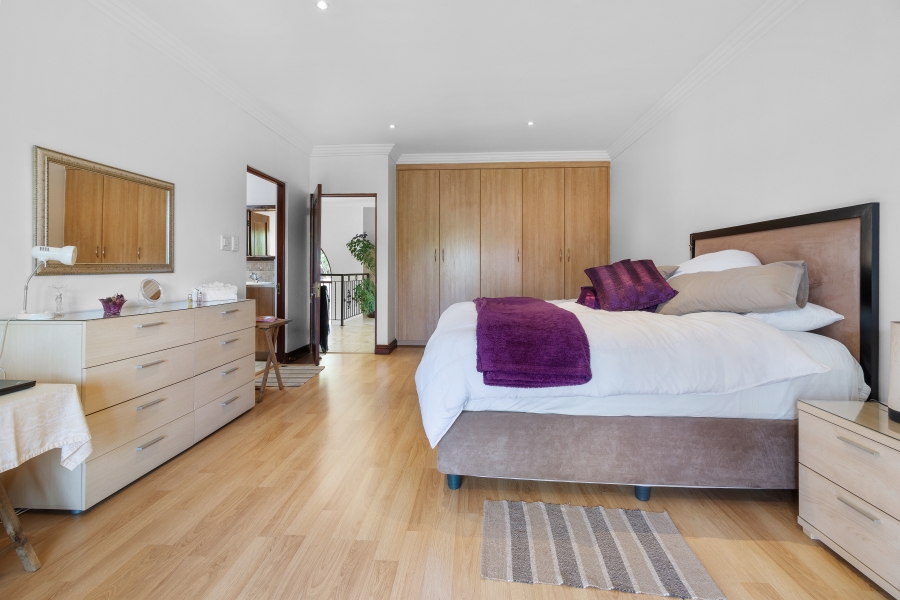 5 Bedroom Property for Sale in Bryanston Gauteng