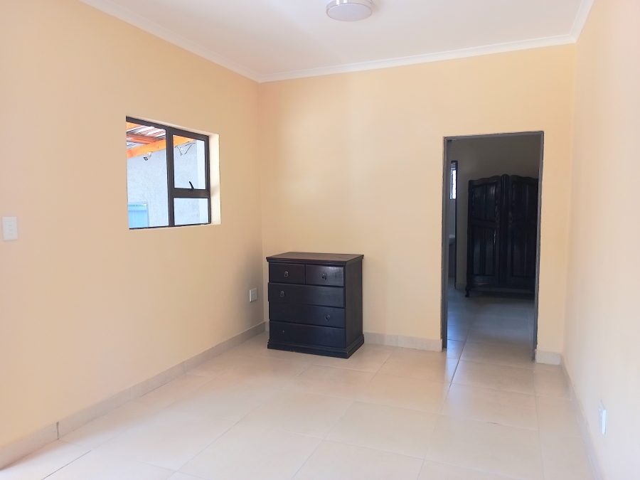 To Let 1 Bedroom Property for Rent in Blairgowrie Gauteng