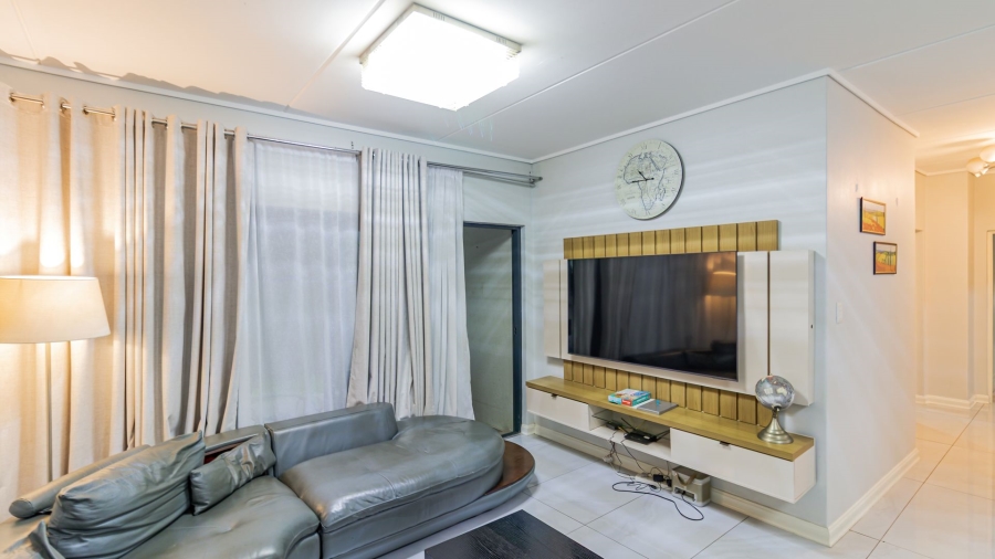 4 Bedroom Property for Sale in Kyalami Gauteng