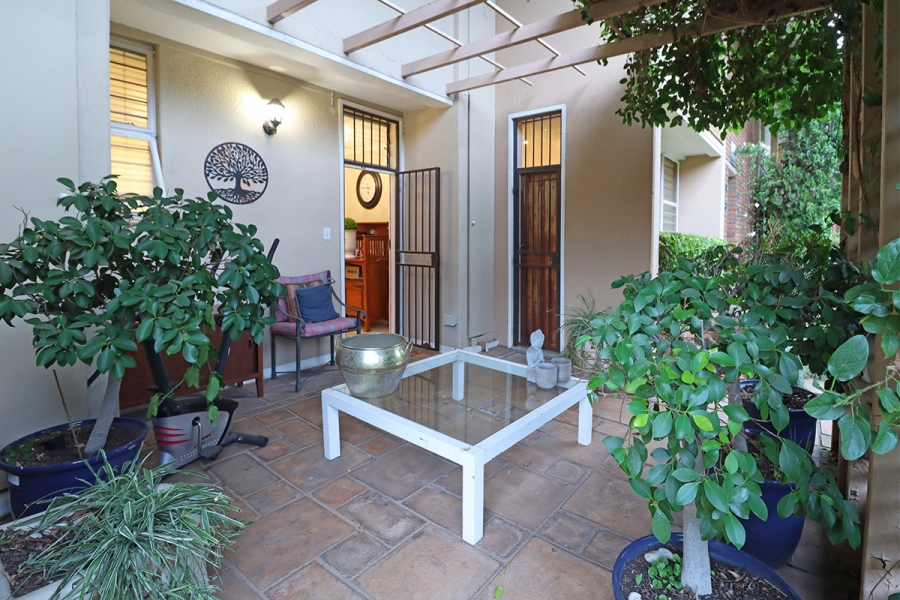 3 Bedroom Property for Sale in Robindale Gauteng