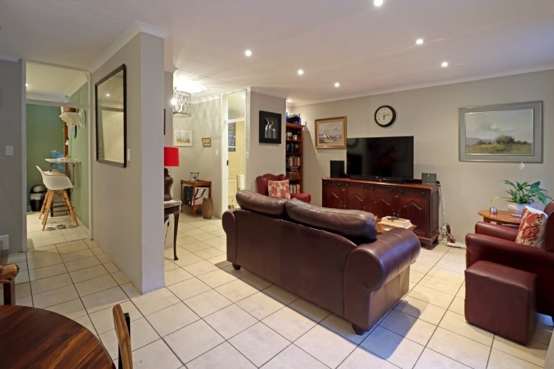 3 Bedroom Property for Sale in Robindale Gauteng