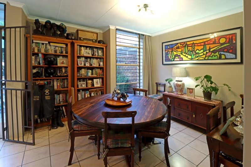 3 Bedroom Property for Sale in Robindale Gauteng