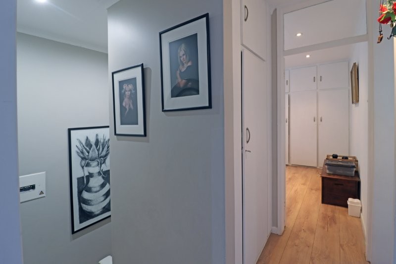 3 Bedroom Property for Sale in Robindale Gauteng