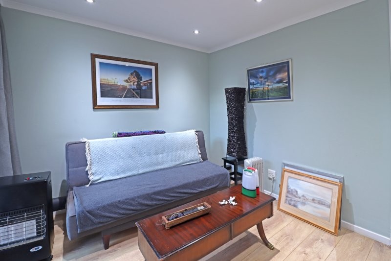 3 Bedroom Property for Sale in Robindale Gauteng