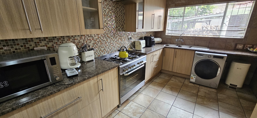 3 Bedroom Property for Sale in Randhart Gauteng