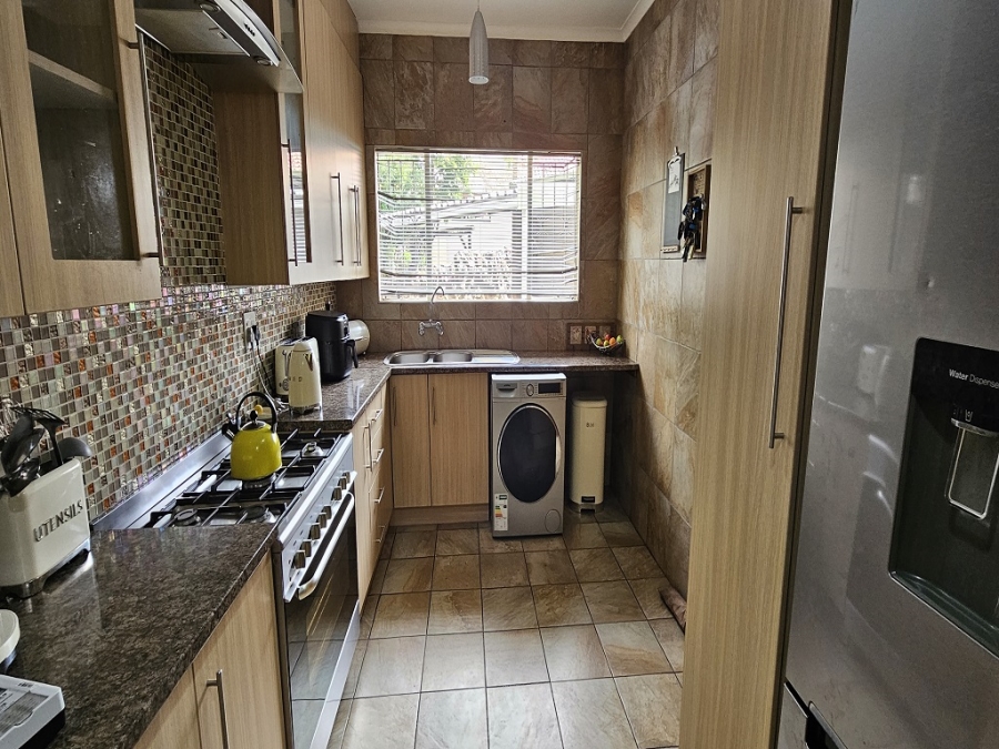 3 Bedroom Property for Sale in Randhart Gauteng