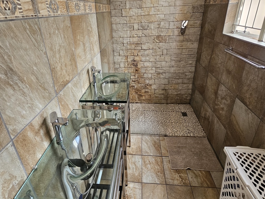 3 Bedroom Property for Sale in Randhart Gauteng