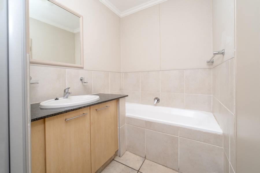 To Let 2 Bedroom Property for Rent in Morningside Gauteng