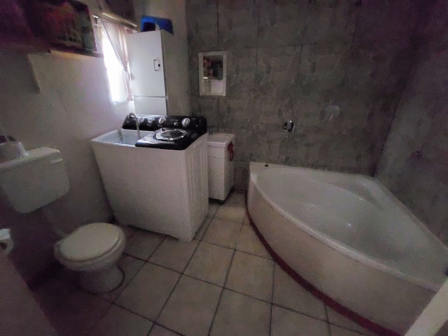 3 Bedroom Property for Sale in Brakpan Central Gauteng