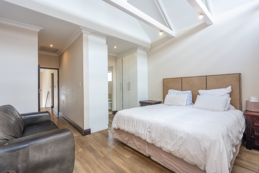 4 Bedroom Property for Sale in Broadacres Gauteng