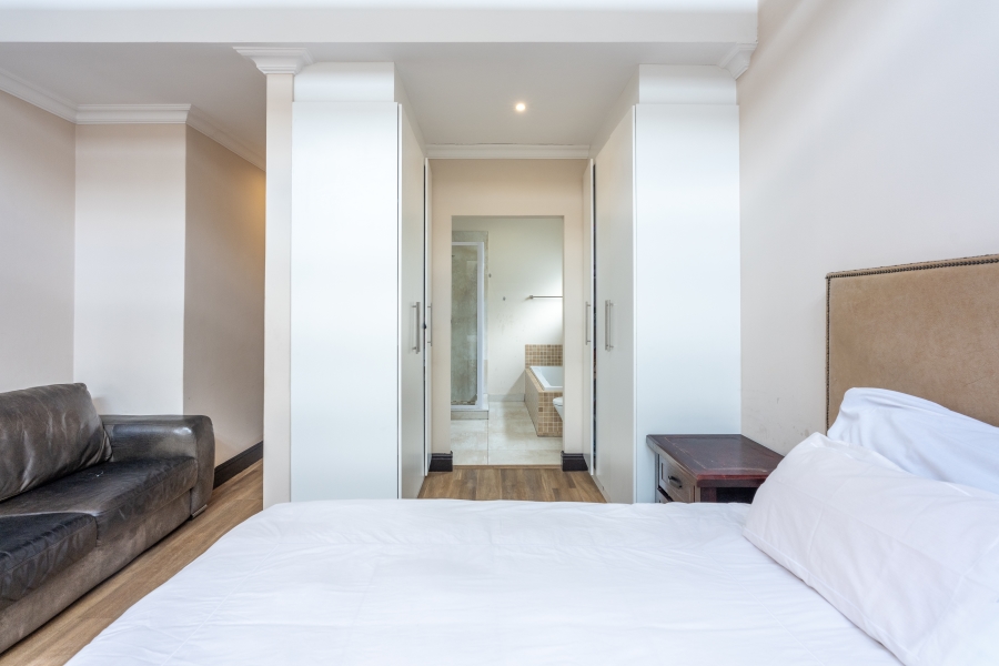 4 Bedroom Property for Sale in Broadacres Gauteng