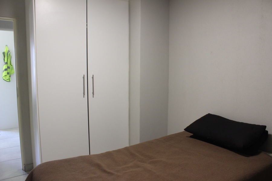 2 Bedroom Property for Sale in Glen Marais Gauteng