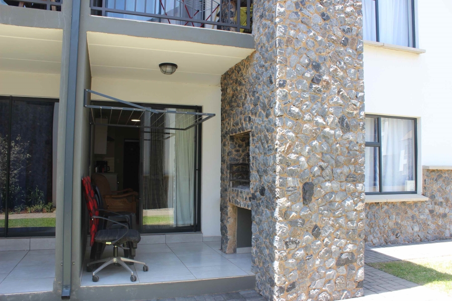 2 Bedroom Property for Sale in Glen Marais Gauteng