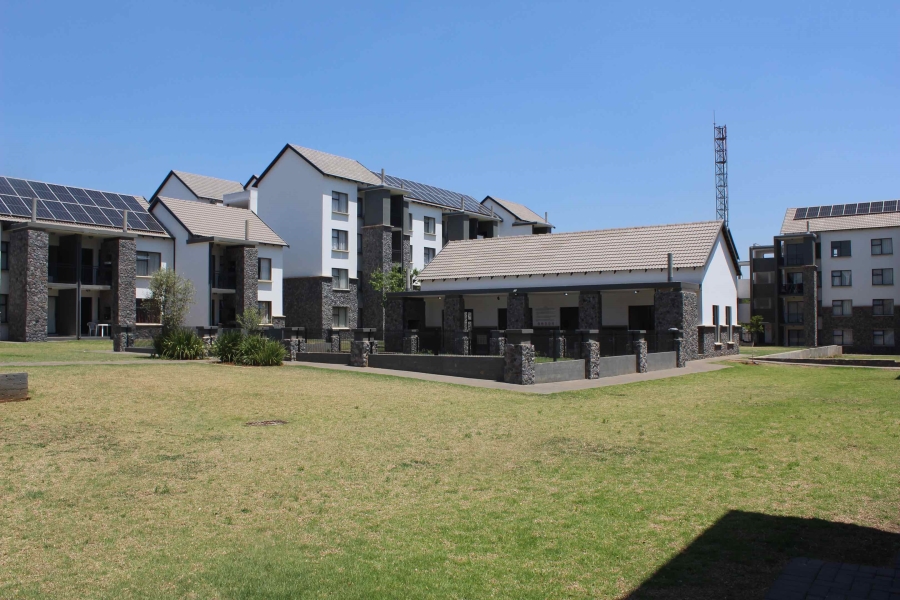 2 Bedroom Property for Sale in Glen Marais Gauteng