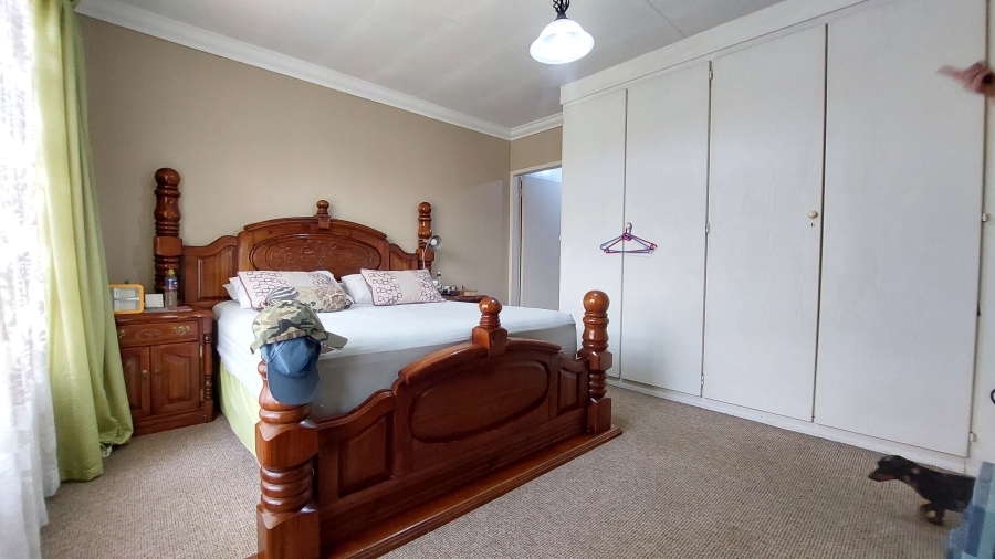 3 Bedroom Property for Sale in Eldoraigne Gauteng