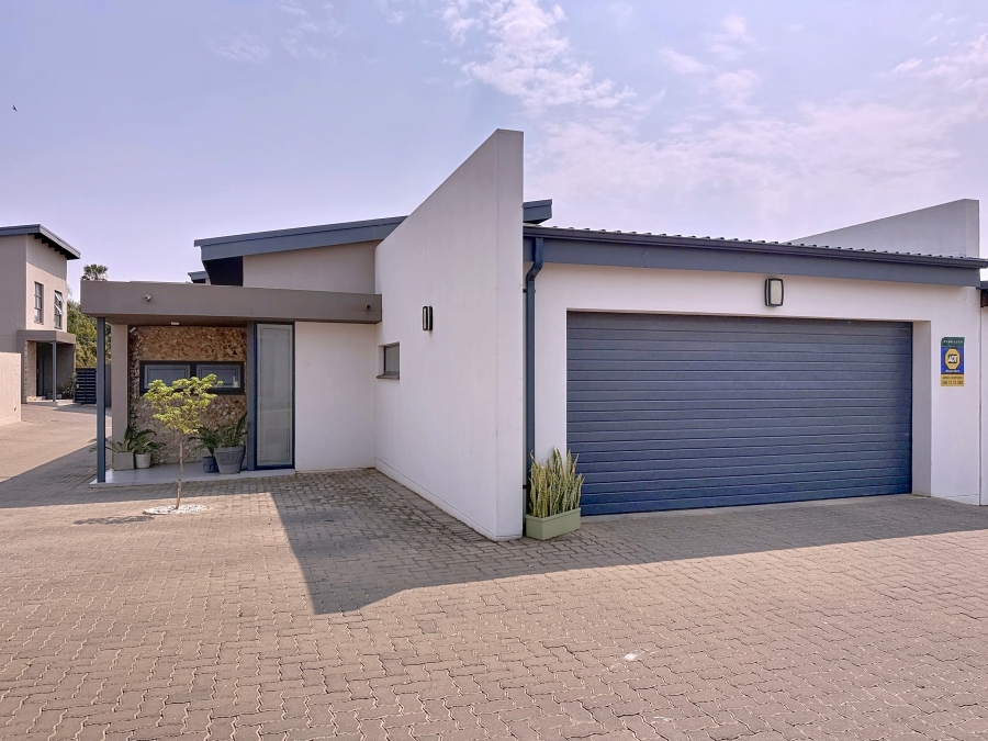 3 Bedroom Property for Sale in Equestria Gauteng
