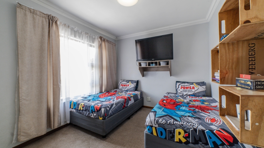 3 Bedroom Property for Sale in Broadacres Gauteng