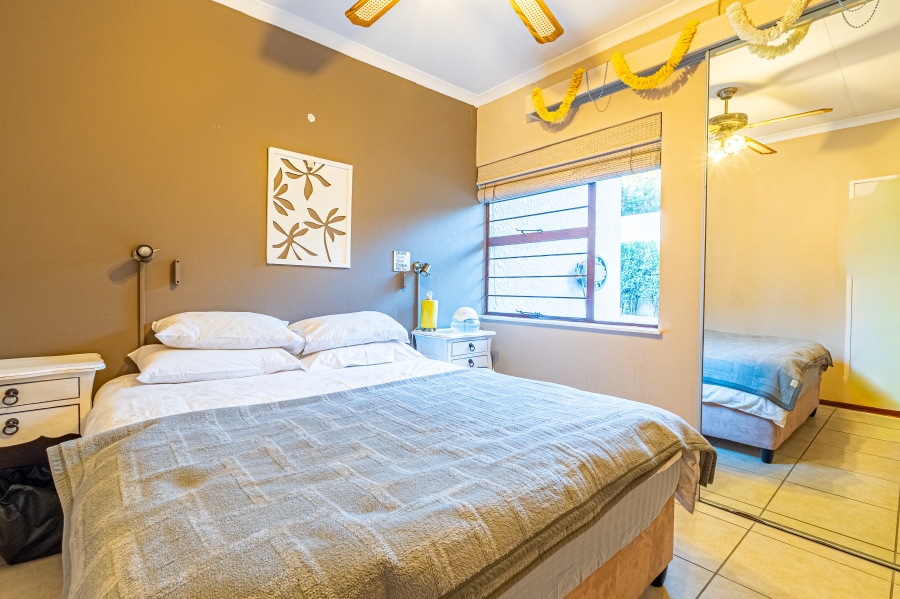 5 Bedroom Property for Sale in Lonehill Gauteng