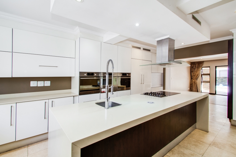 To Let 4 Bedroom Property for Rent in Dainfern Golf Estate Gauteng