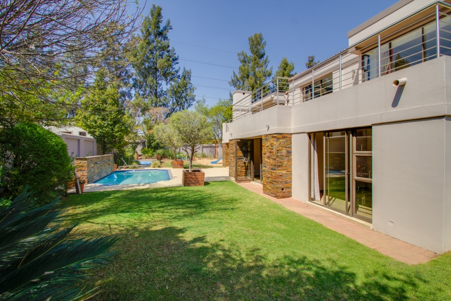 To Let 4 Bedroom Property for Rent in Dainfern Golf Estate Gauteng