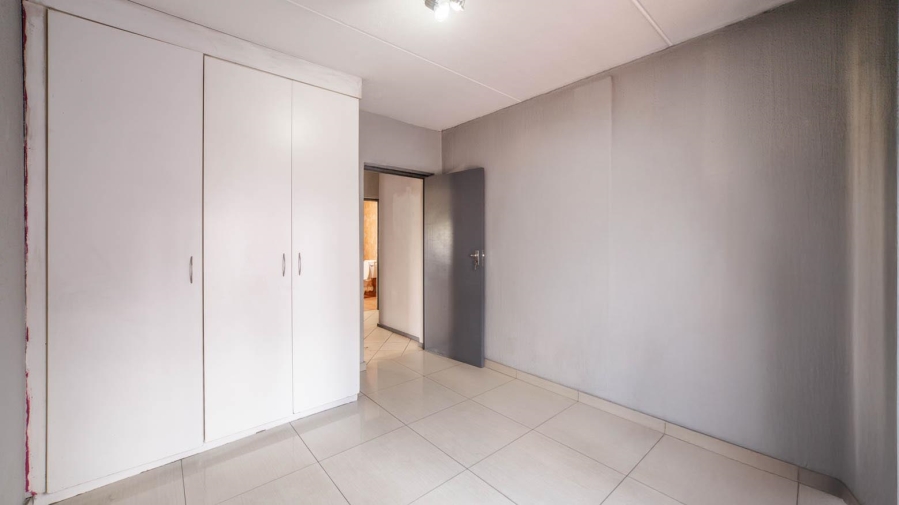 3 Bedroom Property for Sale in Buccleuch Gauteng