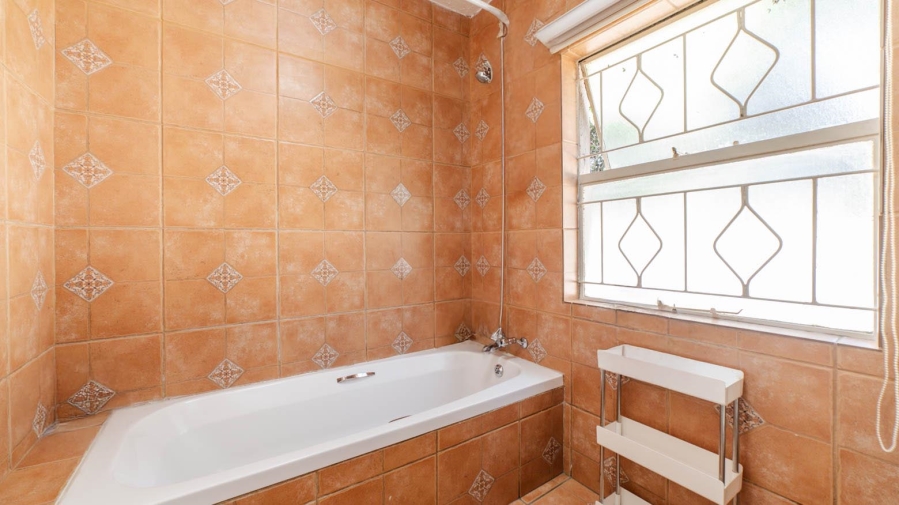 3 Bedroom Property for Sale in Buccleuch Gauteng