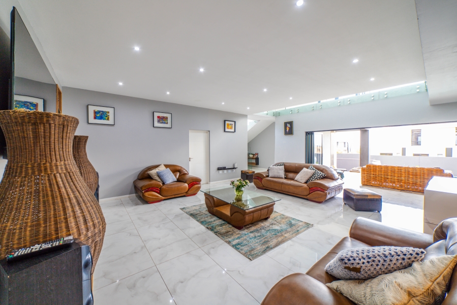 5 Bedroom Property for Sale in Steyn City Gauteng